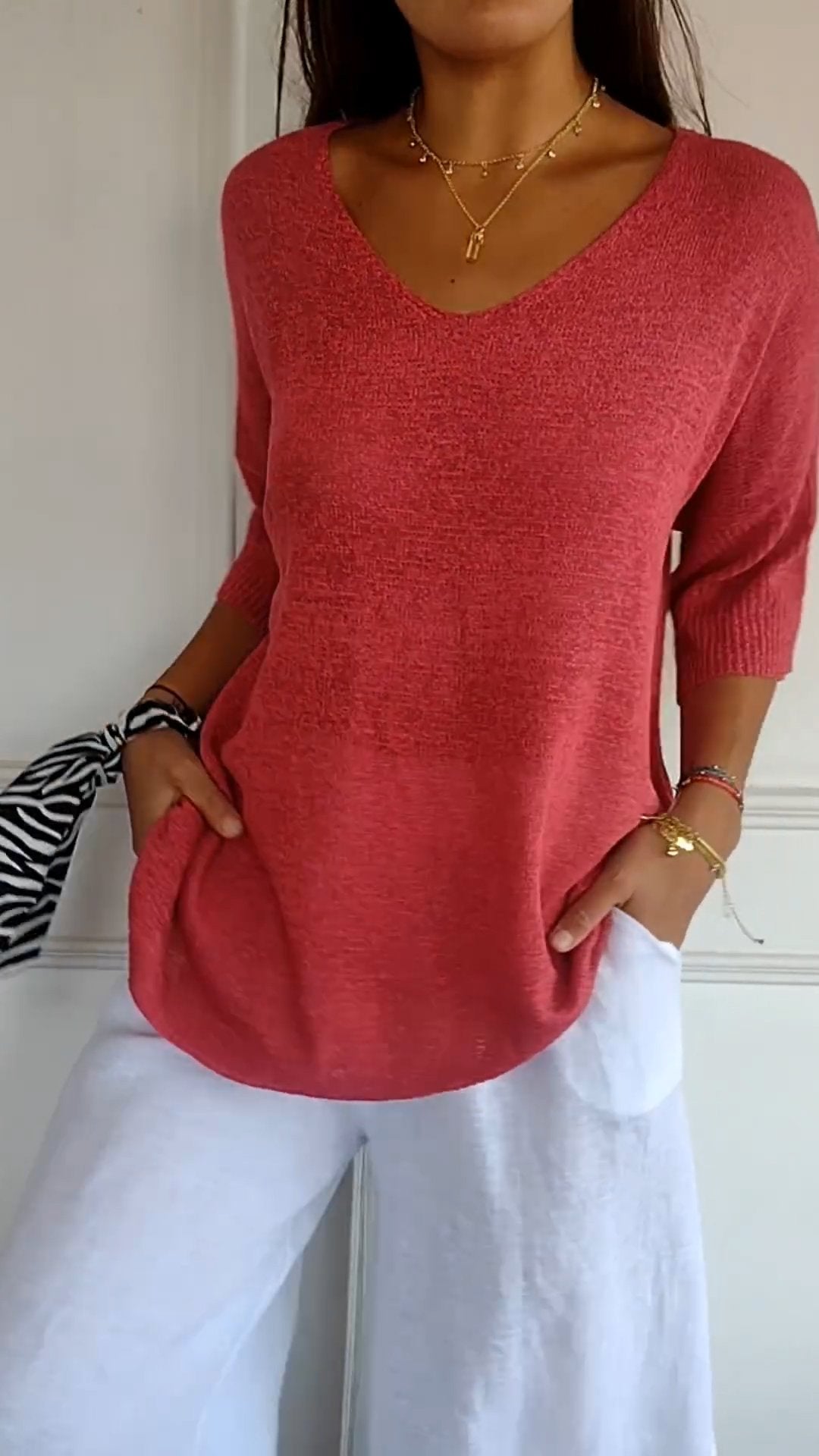Kingsley™ | Chic Lightweight V-Neck Top for Effortless Style