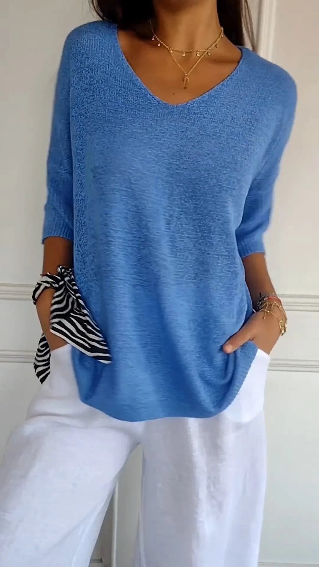 Kingsley™ | Chic Lightweight V-Neck Top for Effortless Style