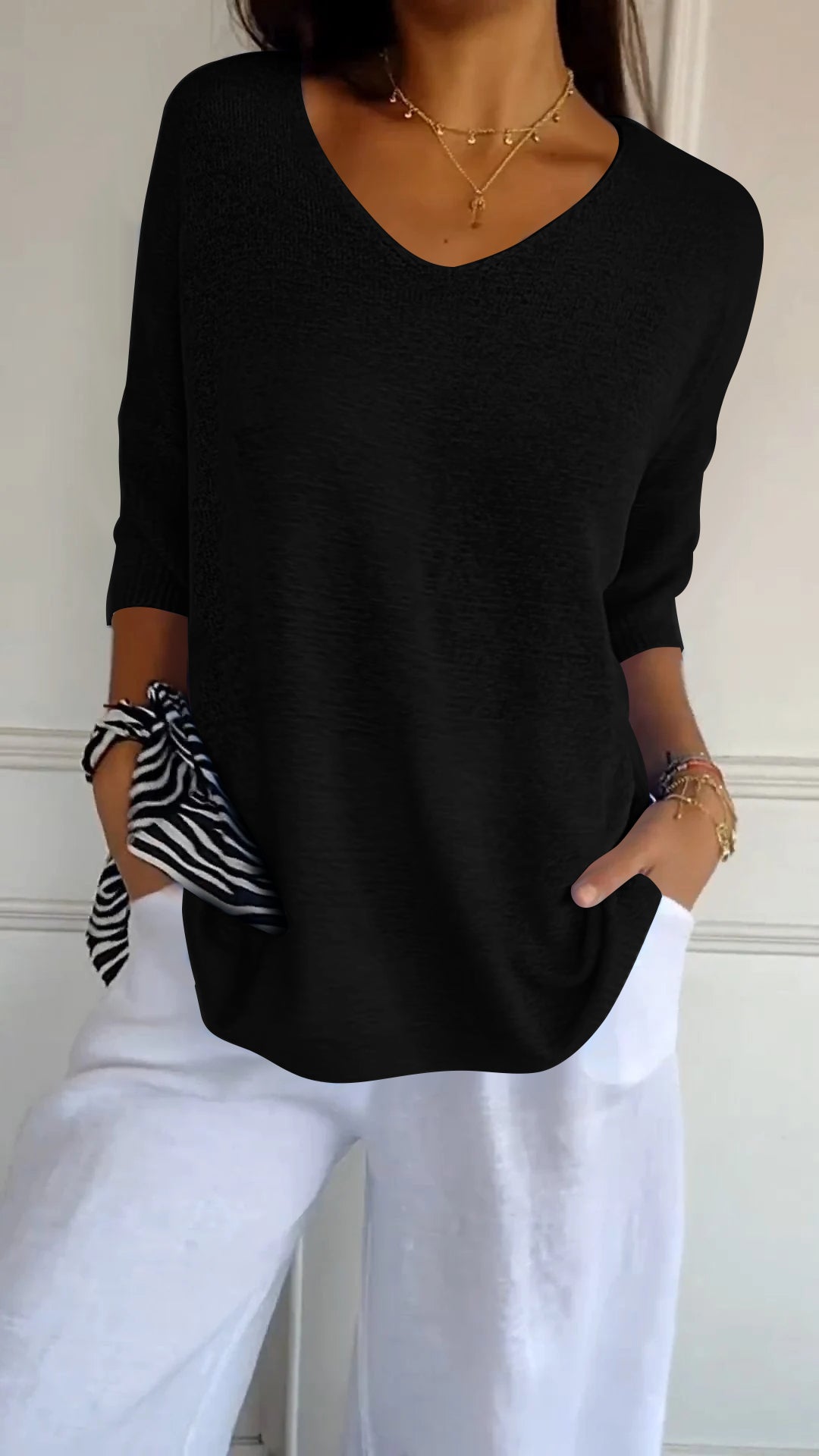 Kingsley™ | Chic Lightweight V-Neck Top for Effortless Style