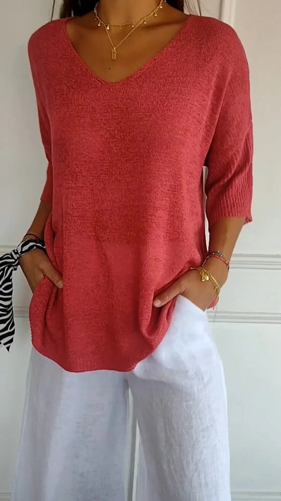 Kingsley™ | Chic Lightweight V-Neck Top for Effortless Style